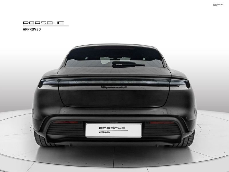 https://cdn-dk.caraffinity.it/dealer/datafiles/vehicle/images/800/1334/iR4qUTooUW3Cdyq5.jpeg?opacity=0&size=100&position=BOTTOM_CENTER&border=0&watermark=%2Fdealer%2Fdatafiles%2Fvehicle%2Fimages%2Fwatermark%2F1334%2F0cdce9f1-3b9c-4b85-88e2-fd43543cd032.png