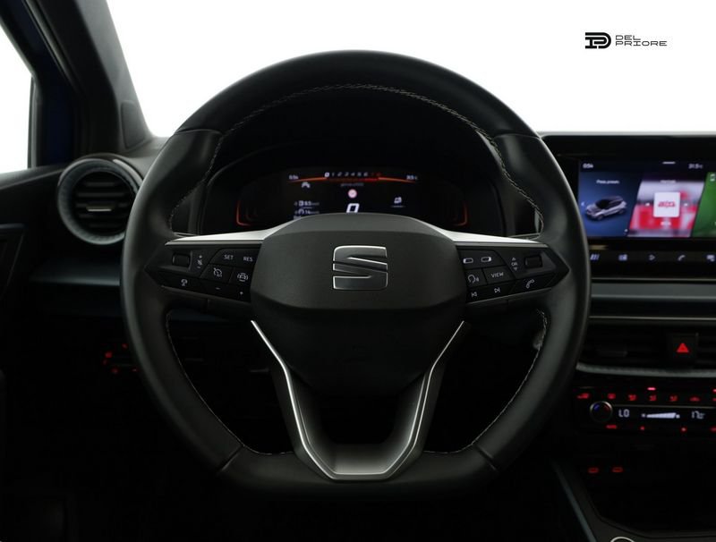https://cdn-dk.caraffinity.it/dealer/datafiles/vehicle/images/800/1334/iWf6uhnYaE9GTsvV.jpeg?opacity=0&size=100&position=BOTTOM_CENTER&border=0&watermark=%2Fdealer%2Fdatafiles%2Fvehicle%2Fimages%2Fwatermark%2F1334%2F0cdce9f1-3b9c-4b85-88e2-fd43543cd032.png