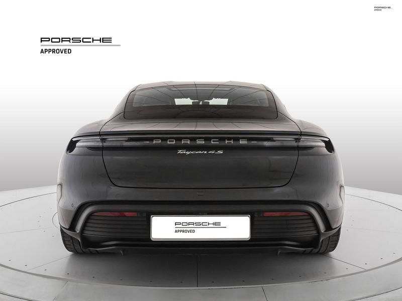 https://cdn-dk.caraffinity.it/dealer/datafiles/vehicle/images/800/1334/lKe5BpCheEzYWSyM.jpeg?opacity=0&size=100&position=BOTTOM_CENTER&border=0&watermark=%2Fdealer%2Fdatafiles%2Fvehicle%2Fimages%2Fwatermark%2F1334%2F0cdce9f1-3b9c-4b85-88e2-fd43543cd032.png