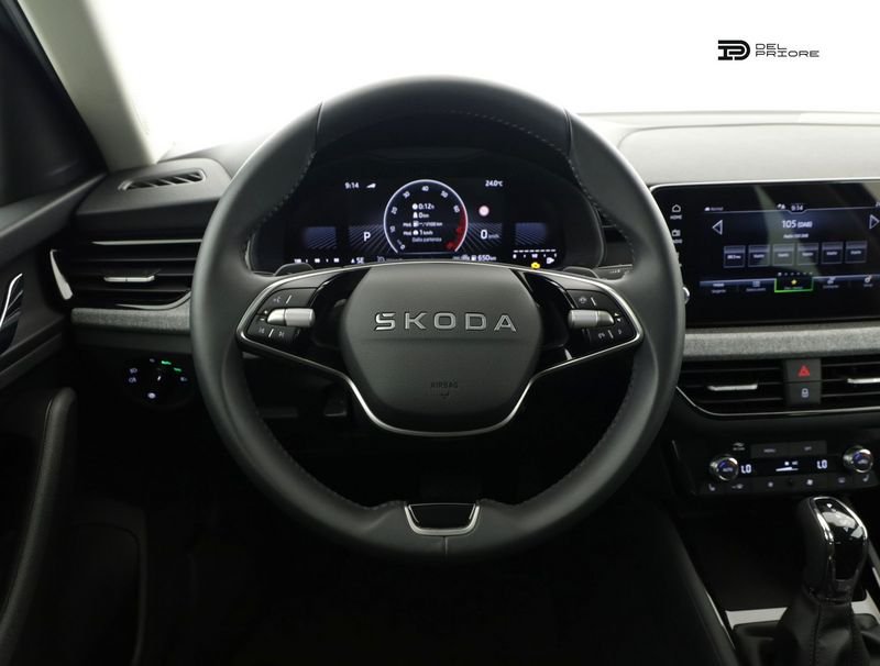 https://cdn-dk.caraffinity.it/dealer/datafiles/vehicle/images/800/1334/m3ZCpGw4Owqzp5uu.jpeg?opacity=0&size=100&position=BOTTOM_CENTER&border=0&watermark=%2Fdealer%2Fdatafiles%2Fvehicle%2Fimages%2Fwatermark%2F1334%2F0cdce9f1-3b9c-4b85-88e2-fd43543cd032.png