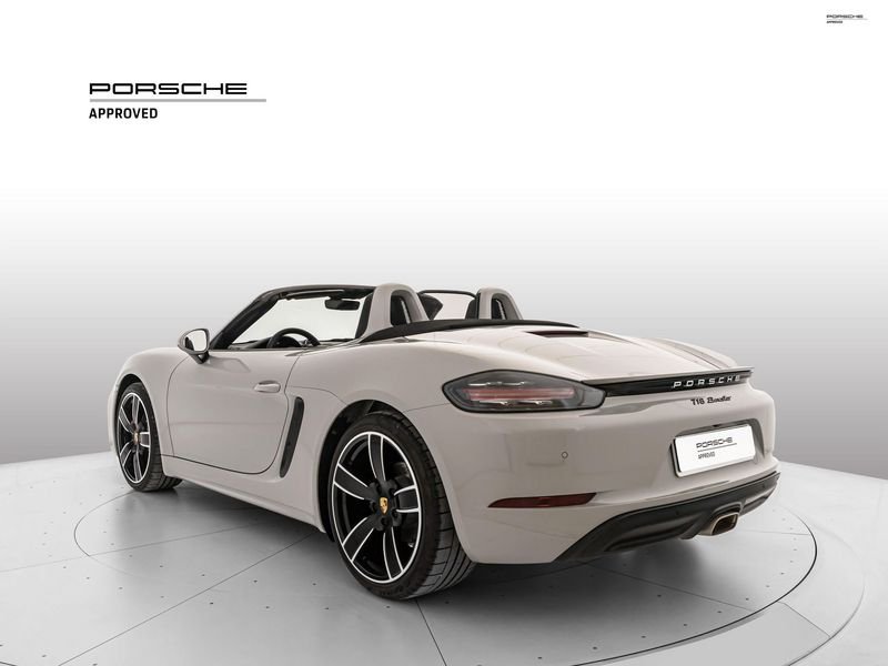 https://cdn-dk.caraffinity.it/dealer/datafiles/vehicle/images/800/1334/mFX4J1YN0sbOh6ua.jpeg?opacity=0&size=100&position=BOTTOM_CENTER&border=0&watermark=%2Fdealer%2Fdatafiles%2Fvehicle%2Fimages%2Fwatermark%2F1334%2F0cdce9f1-3b9c-4b85-88e2-fd43543cd032.png