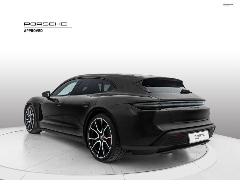 https://cdn-dk.caraffinity.it/dealer/datafiles/vehicle/images/800/1334/pJ8CbMtCcGln6qE7.jpeg?opacity=0&size=100&position=BOTTOM_CENTER&border=0&watermark=%2Fdealer%2Fdatafiles%2Fvehicle%2Fimages%2Fwatermark%2F1334%2F0cdce9f1-3b9c-4b85-88e2-fd43543cd032.png