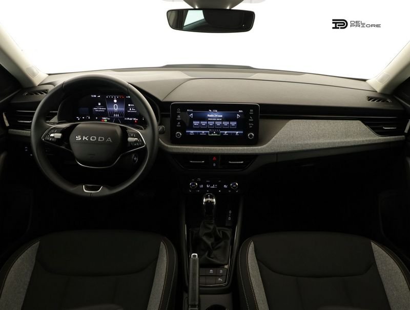 https://cdn-dk.caraffinity.it/dealer/datafiles/vehicle/images/800/1334/u6BUwwjXi9ySkeaU.jpeg?opacity=0&size=100&position=BOTTOM_CENTER&border=0&watermark=%2Fdealer%2Fdatafiles%2Fvehicle%2Fimages%2Fwatermark%2F1334%2F0cdce9f1-3b9c-4b85-88e2-fd43543cd032.png