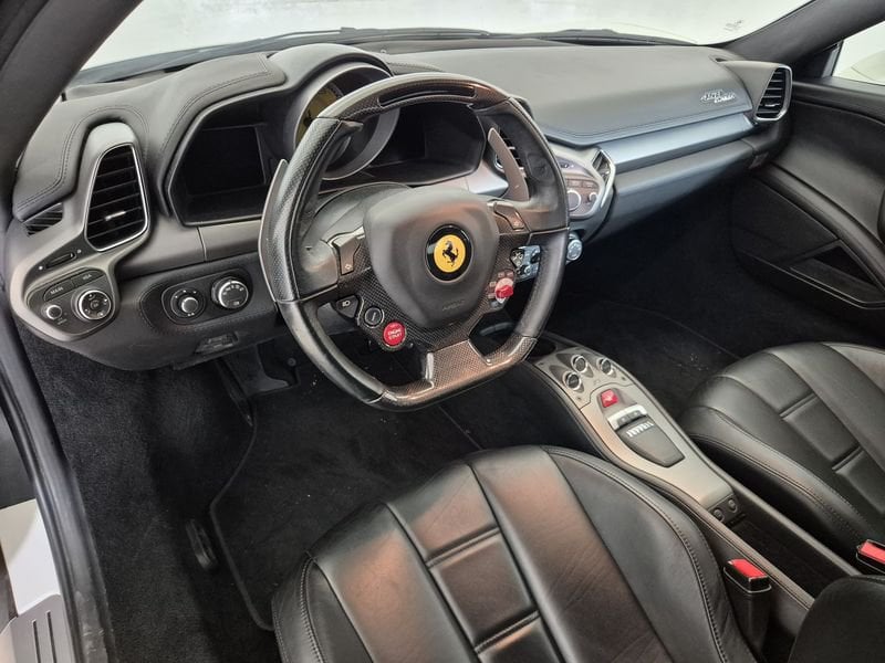 https://cdn-dk.caraffinity.it/dealer/datafiles/vehicle/images/800/1452/1izWdNINS2LQp4kH.jpg