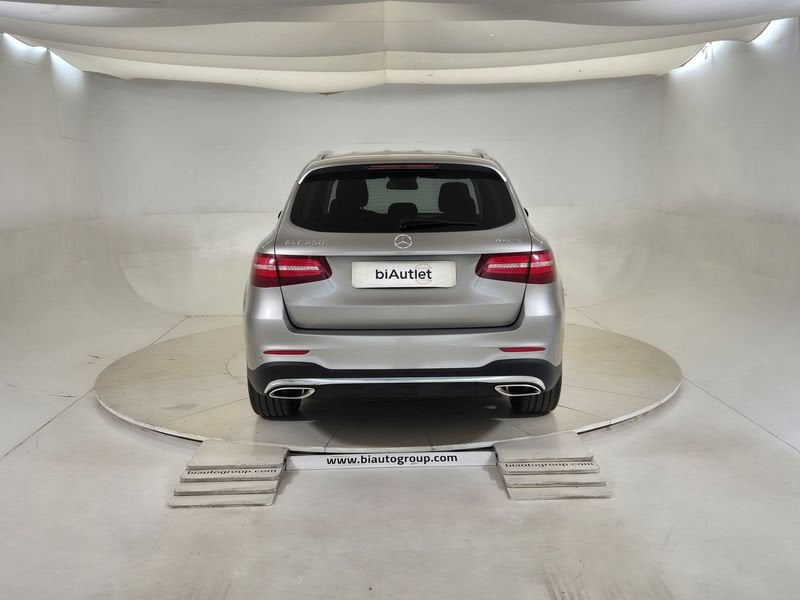 https://cdn-dk.caraffinity.it/dealer/datafiles/vehicle/images/800/1452/2CIt0hMT9NQV4oPu.jpg