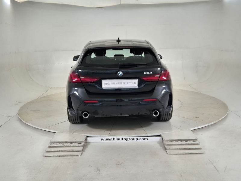 https://cdn-dk.caraffinity.it/dealer/datafiles/vehicle/images/800/1452/2Jxztn00jPjizbv7.jpg