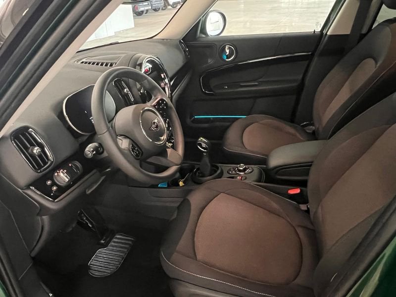 https://cdn-dk.caraffinity.it/dealer/datafiles/vehicle/images/800/1452/2w78PWn1AhcUNy3x.jpeg