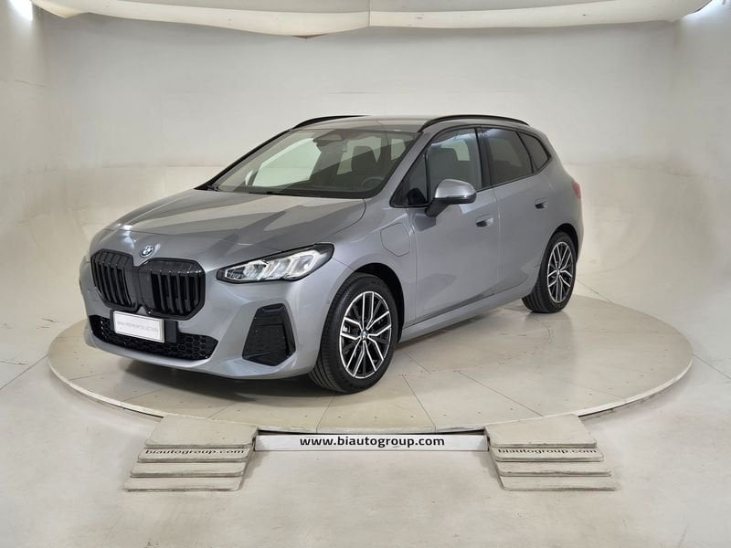 https://cdn-dk.caraffinity.it/dealer/datafiles/vehicle/images/800/1452/3qDkQtvZ2TyIbsxV.jpg?format=jpeg