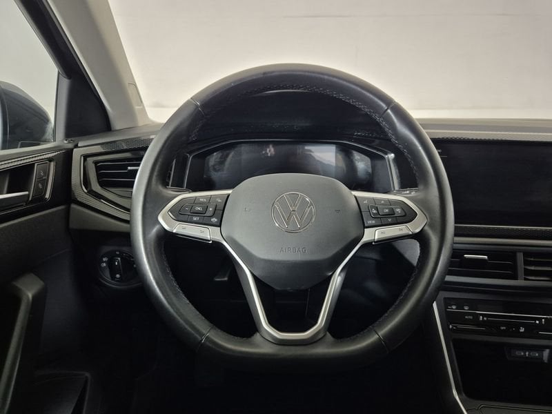 https://cdn-dk.caraffinity.it/dealer/datafiles/vehicle/images/800/1452/4SpwUeJYsiMxaeXr.jpg