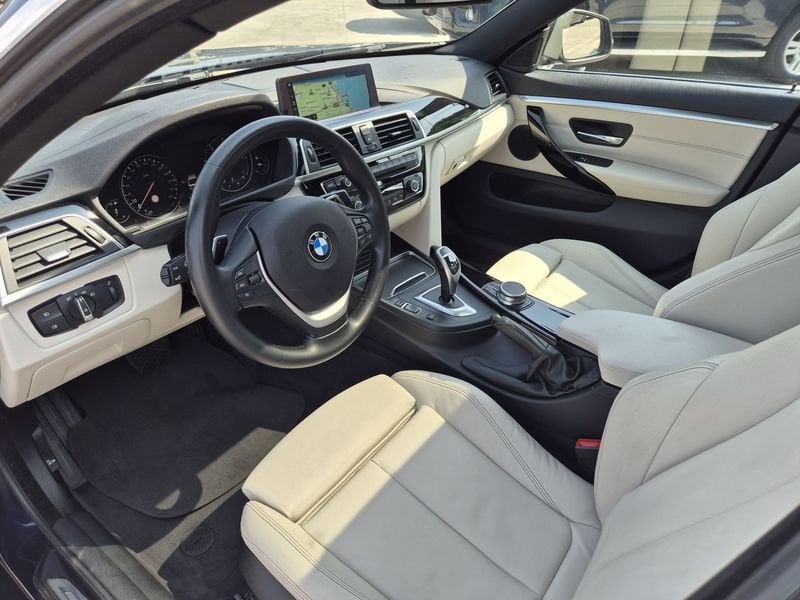 https://cdn-dk.caraffinity.it/dealer/datafiles/vehicle/images/800/1452/4eEdKI3EuHpLyMo2.jpg
