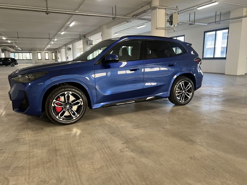 https://cdn-dk.caraffinity.it/dealer/datafiles/vehicle/images/800/1452/52uBn7Ly6xBs4Kwu.jpeg?format=jpeg