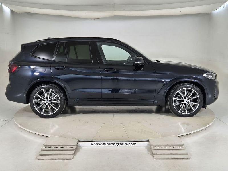 https://cdn-dk.caraffinity.it/dealer/datafiles/vehicle/images/800/1452/5PKPLj461IktszZj.jpg
