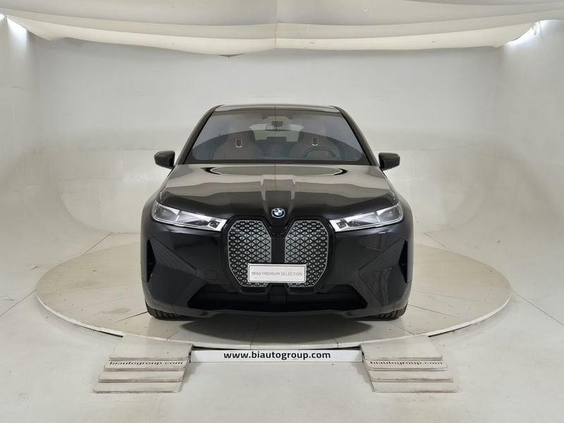 https://cdn-dk.caraffinity.it/dealer/datafiles/vehicle/images/800/1452/5bu3qFXN21WeG1wX.jpg