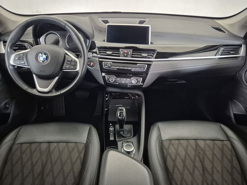https://cdn-dk.caraffinity.it/dealer/datafiles/vehicle/images/800/1452/6ZpEzGkEerCdJ17A.jpg