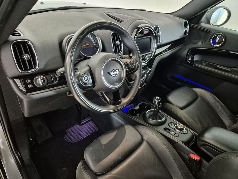 https://cdn-dk.caraffinity.it/dealer/datafiles/vehicle/images/800/1452/72EdTNyBHJVSYaFa.jpg