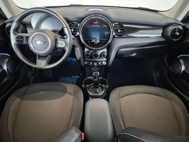 https://cdn-dk.caraffinity.it/dealer/datafiles/vehicle/images/800/1452/7Pxg23SmHamHvjxF.jpg