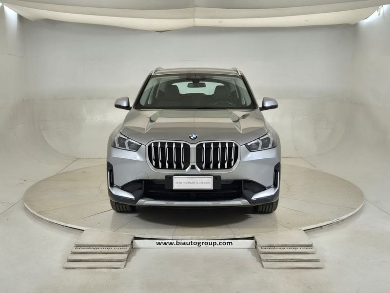 https://cdn-dk.caraffinity.it/dealer/datafiles/vehicle/images/800/1452/8S11mbk5mmadjSIg.jpg