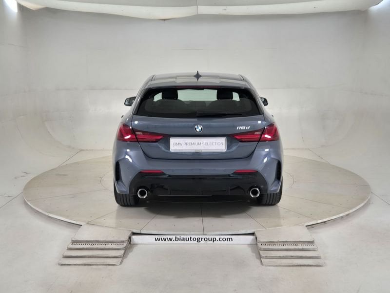 https://cdn-dk.caraffinity.it/dealer/datafiles/vehicle/images/800/1452/91ayt7j0uxftucLY.jpg