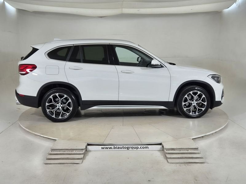 https://cdn-dk.caraffinity.it/dealer/datafiles/vehicle/images/800/1452/9lFctMZtWWoeQrrt.jpg
