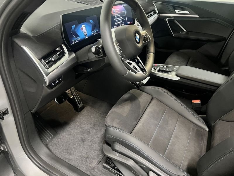 https://cdn-dk.caraffinity.it/dealer/datafiles/vehicle/images/800/1452/9w4we3y9sMCi7bNu.jpeg