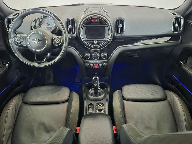 https://cdn-dk.caraffinity.it/dealer/datafiles/vehicle/images/800/1452/A15LrNLKsoqF1GJG.jpg