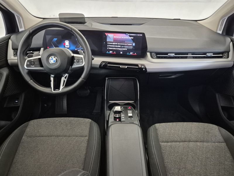 https://cdn-dk.caraffinity.it/dealer/datafiles/vehicle/images/800/1452/A3FWIVfToHtzVpQt.jpg