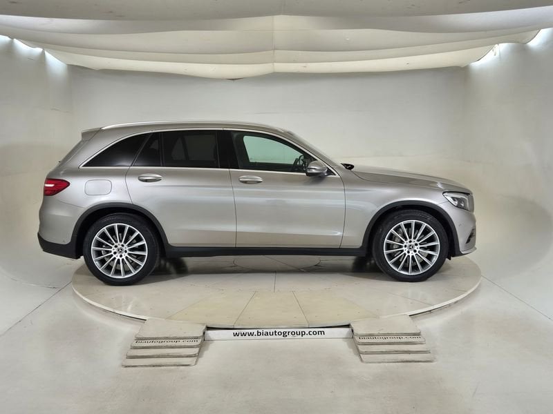https://cdn-dk.caraffinity.it/dealer/datafiles/vehicle/images/800/1452/ByMq296sxaqbSQ3H.jpg