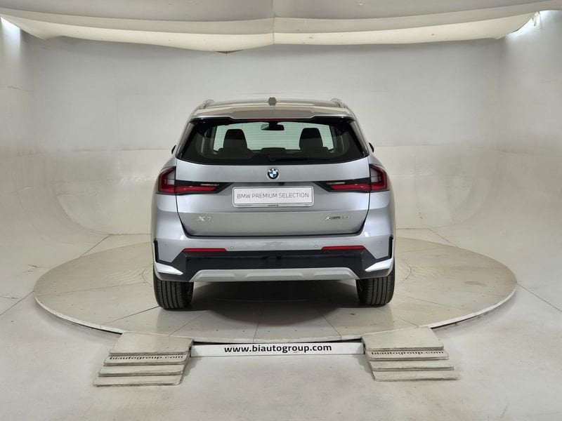 https://cdn-dk.caraffinity.it/dealer/datafiles/vehicle/images/800/1452/BzNr9o2HJwCB4B1F.jpg