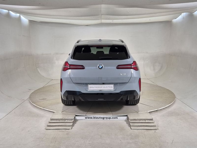 https://cdn-dk.caraffinity.it/dealer/datafiles/vehicle/images/800/1452/C8GLEkAo8ieLr6eO.jpg