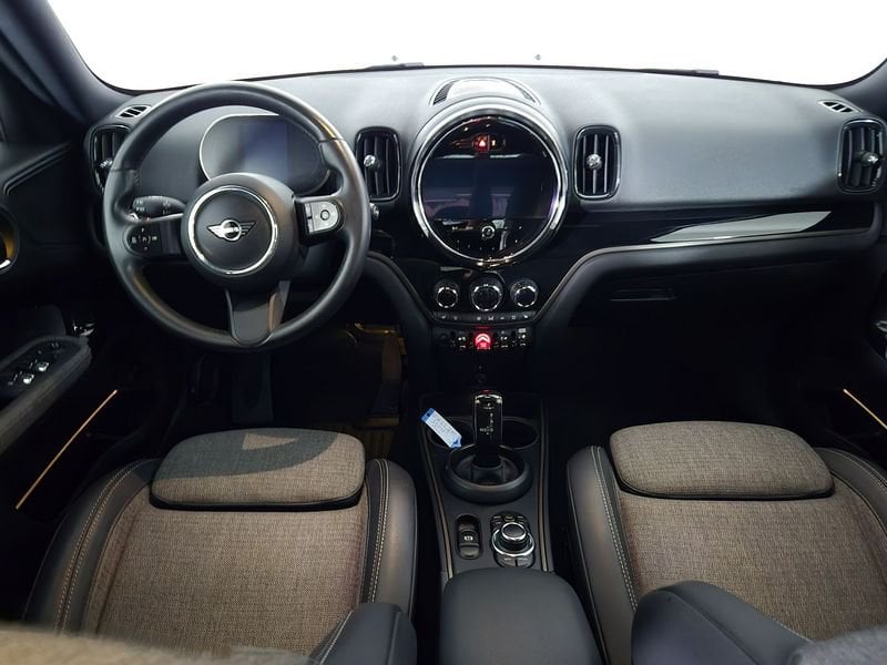 https://cdn-dk.caraffinity.it/dealer/datafiles/vehicle/images/800/1452/Cp0lewbfUjD85jcV.jpg
