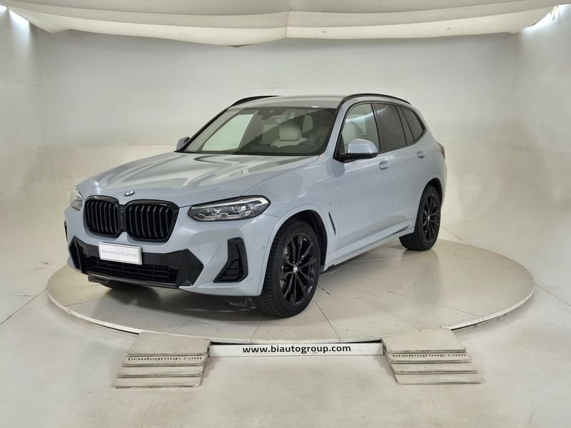 https://cdn-dk.caraffinity.it/dealer/datafiles/vehicle/images/800/1452/DZWoD49VtQ9EF1fK.jpg?format=jpeg
