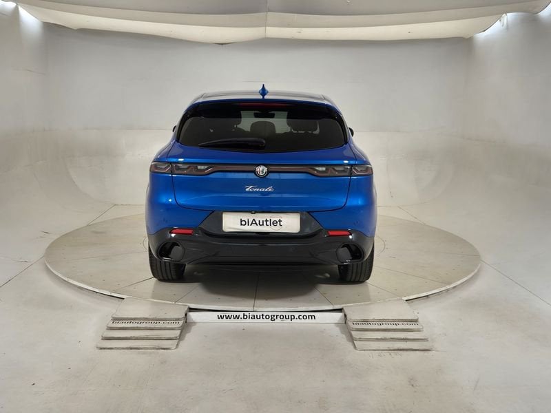 https://cdn-dk.caraffinity.it/dealer/datafiles/vehicle/images/800/1452/DneplvMFpiKkgWdi.jpg