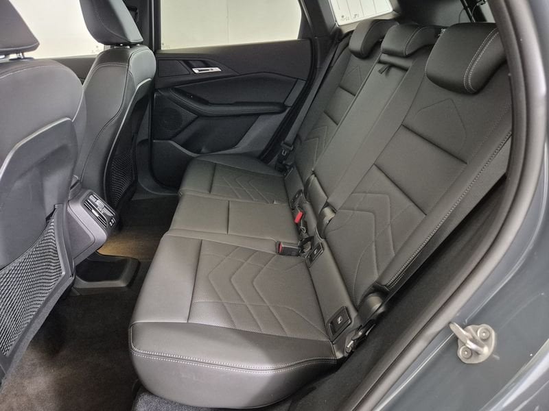 https://cdn-dk.caraffinity.it/dealer/datafiles/vehicle/images/800/1452/Dvol6JBz7n2rvC8u.jpg