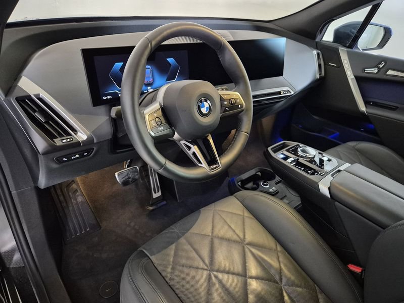 https://cdn-dk.caraffinity.it/dealer/datafiles/vehicle/images/800/1452/FBJHq3BeuRvGWSdR.jpg