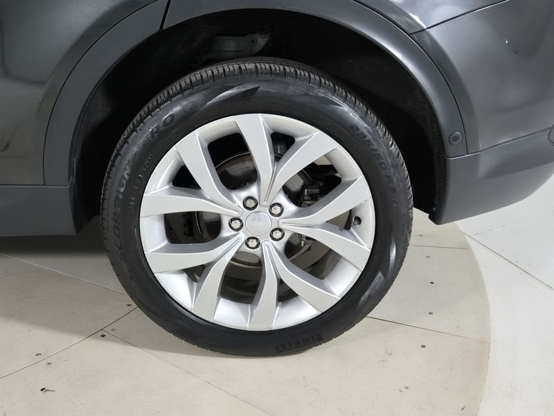 https://cdn-dk.caraffinity.it/dealer/datafiles/vehicle/images/800/1452/FUDAMu981iPM2JUW.jpg