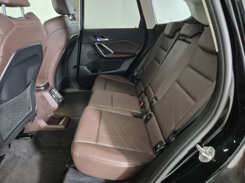 https://cdn-dk.caraffinity.it/dealer/datafiles/vehicle/images/800/1452/FXoQrCcS4Hk24tla.jpg