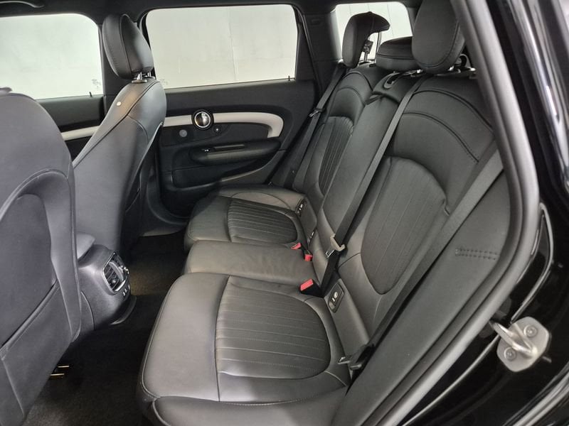 https://cdn-dk.caraffinity.it/dealer/datafiles/vehicle/images/800/1452/GYfrgq4EHoVoiwIn.jpg