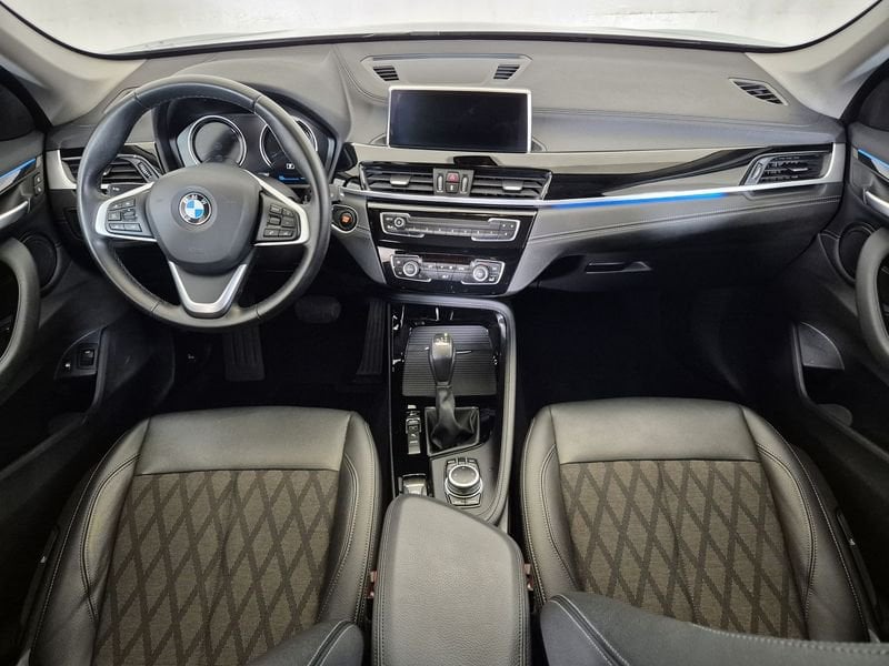 https://cdn-dk.caraffinity.it/dealer/datafiles/vehicle/images/800/1452/GZffVWUuG597JfHF.jpg