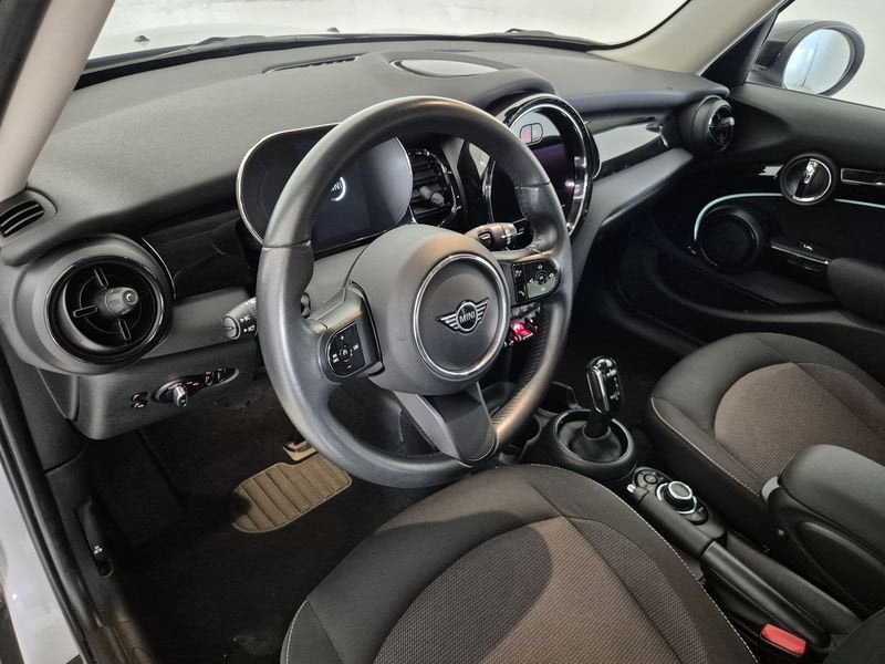 https://cdn-dk.caraffinity.it/dealer/datafiles/vehicle/images/800/1452/GaqlIUW4Nwe4261D.jpg