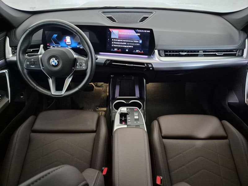 https://cdn-dk.caraffinity.it/dealer/datafiles/vehicle/images/800/1452/HoVtEbd2xwUBq1Wp.jpg