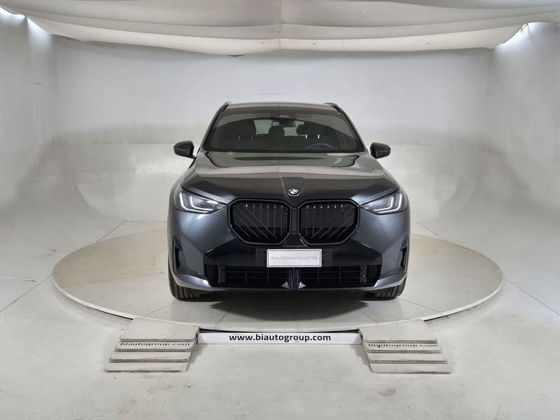 https://cdn-dk.caraffinity.it/dealer/datafiles/vehicle/images/800/1452/IjB06RxOj2uScwob.jpg