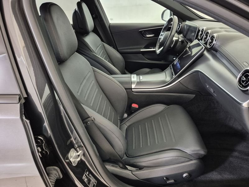 https://cdn-dk.caraffinity.it/dealer/datafiles/vehicle/images/800/1452/JHoMyKDrRafoN2rf.jpg