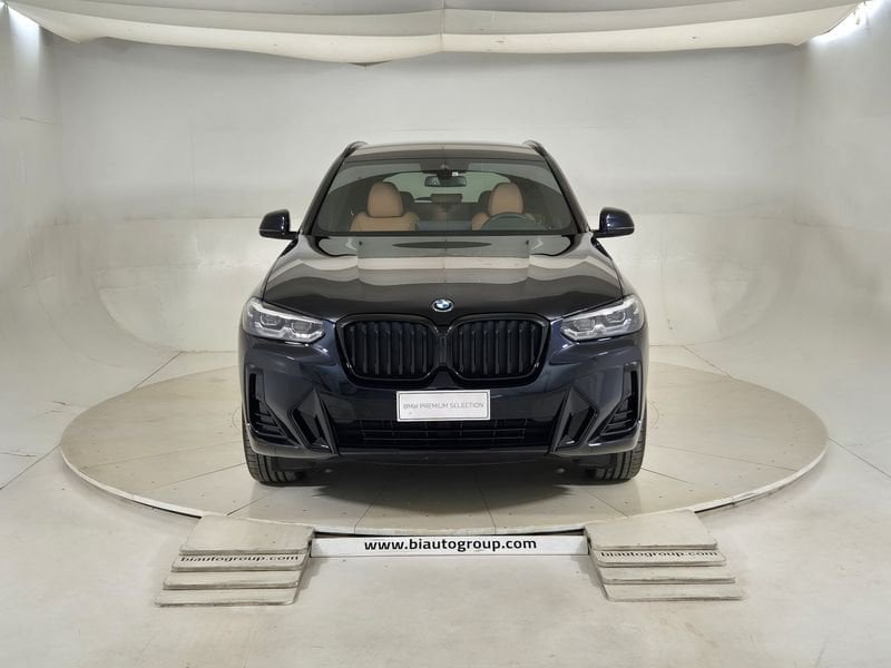 https://cdn-dk.caraffinity.it/dealer/datafiles/vehicle/images/800/1452/JKpIlPOg3XW5XUrj.jpg