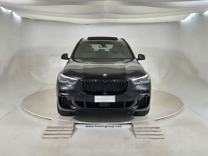 https://cdn-dk.caraffinity.it/dealer/datafiles/vehicle/images/800/1452/KGrs2Tc7sVljJvv5.jpg