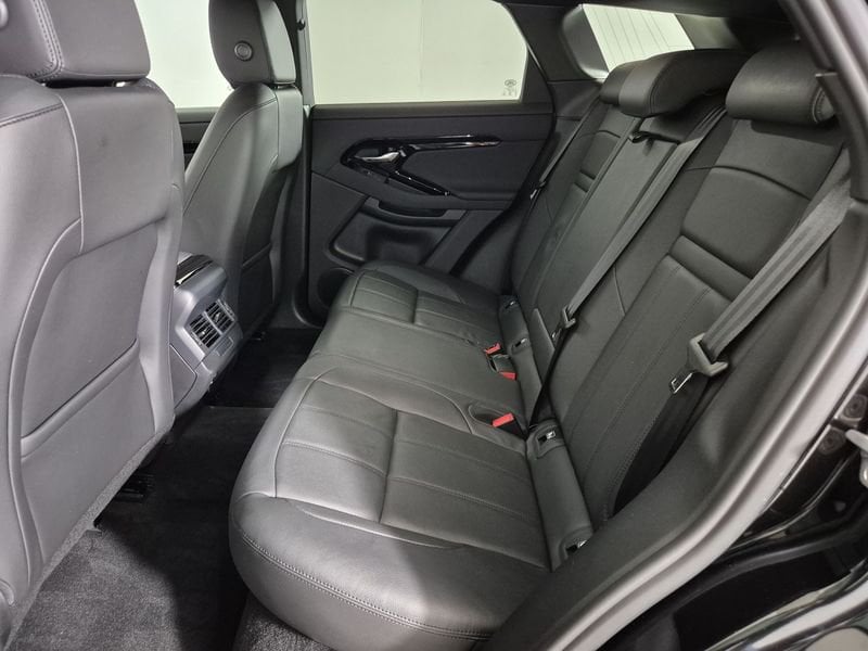 https://cdn-dk.caraffinity.it/dealer/datafiles/vehicle/images/800/1452/KO6tbACxOFOGgLyE.jpg