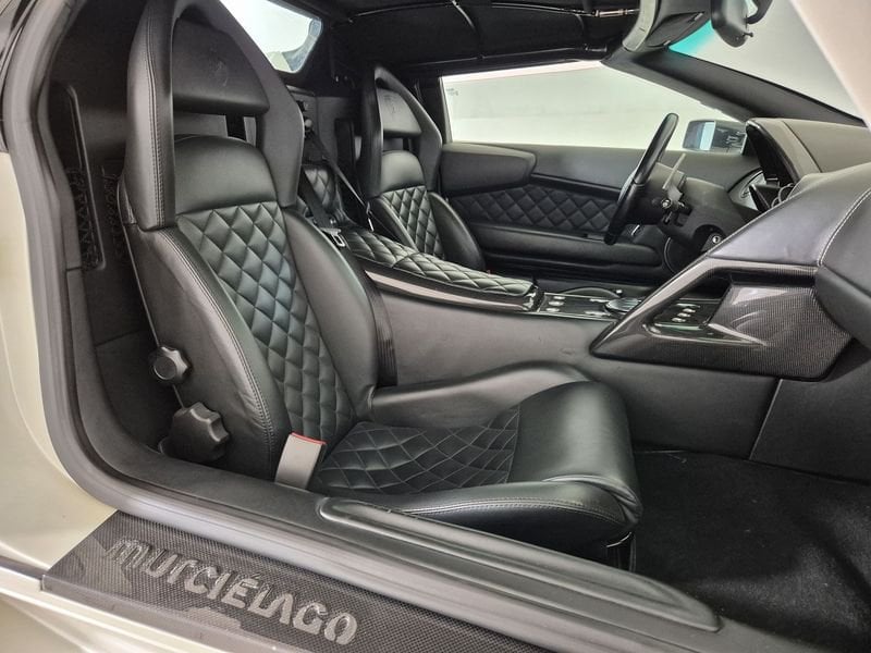 https://cdn-dk.caraffinity.it/dealer/datafiles/vehicle/images/800/1452/MwANnsf5RWkObBAv.jpg
