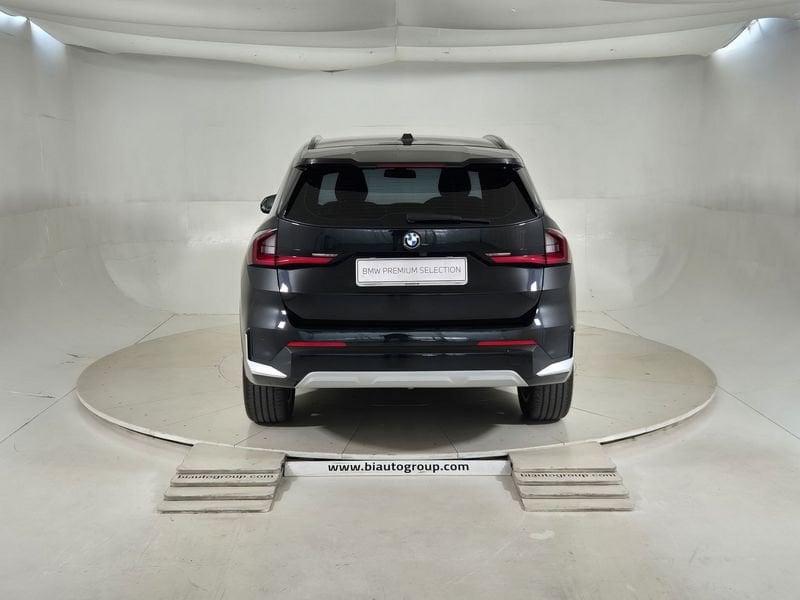 https://cdn-dk.caraffinity.it/dealer/datafiles/vehicle/images/800/1452/N6pAjbdslqRBr4F4.jpg