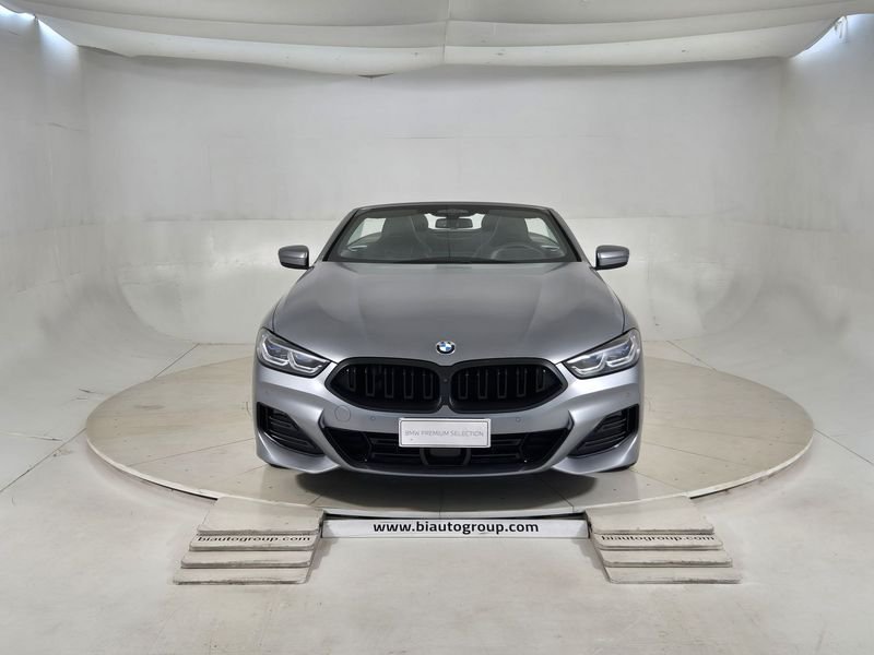 https://cdn-dk.caraffinity.it/dealer/datafiles/vehicle/images/800/1452/NfflqxmoDU6QrbrT.jpg
