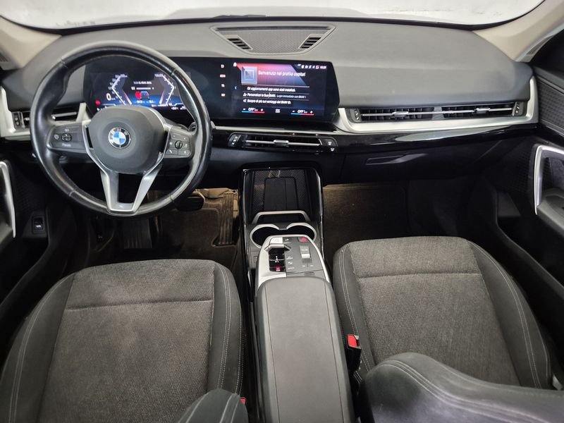 https://cdn-dk.caraffinity.it/dealer/datafiles/vehicle/images/800/1452/OiMZtMzzXeVTYAbk.jpg