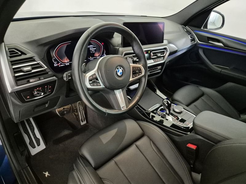 https://cdn-dk.caraffinity.it/dealer/datafiles/vehicle/images/800/1452/OoOInXE0GEGtxOzW.jpg
